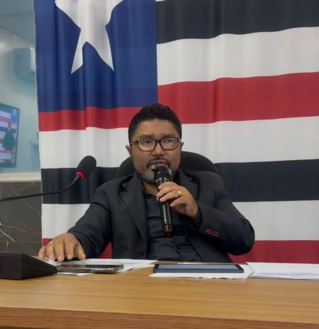 Vereador Pastor Max solicita pavimentação de ruas no bairro São Raimundo, em Codó