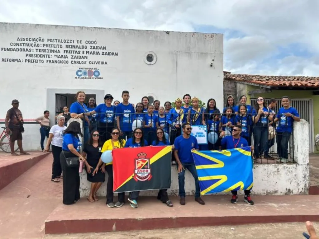 Associação Pestalozzi realiza caminhada em alusão ao Dia Nacional dos Surdos em Codó