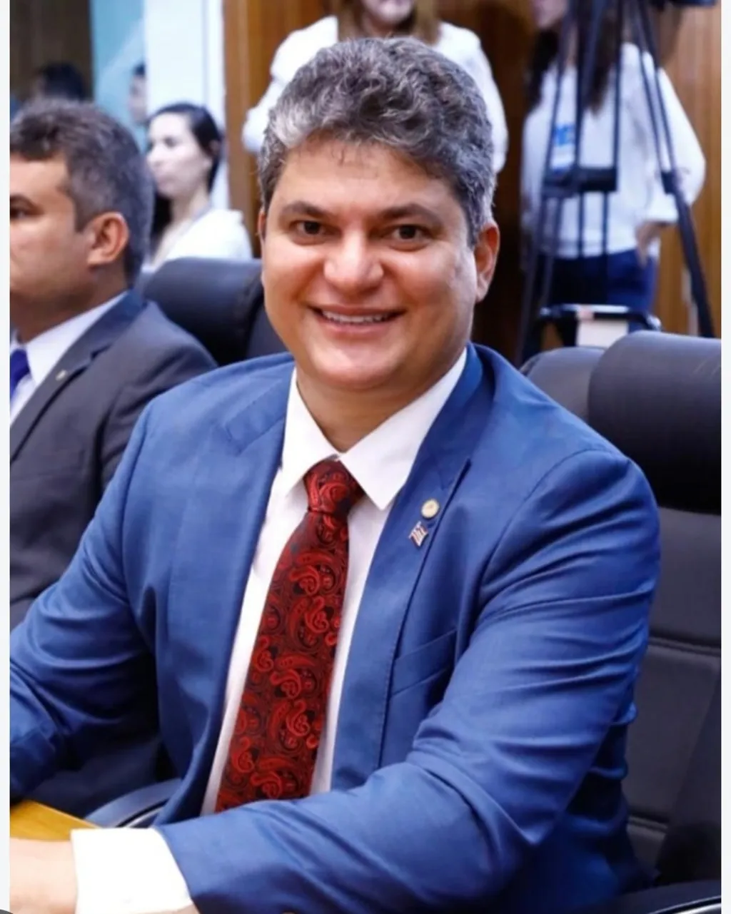 MORADORES DESMENTEM NAGIB E REBATEM VÍDEO SOBRE ESTRADA: “A REALIDADE É POEIRA, BARRO E SOFRIMENTO” ESTÁ LONGE DE SER “UMA MARAVILHA, DEPUTADO”